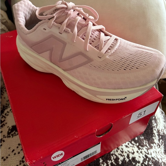 New Balance Fresh Foam Wide X1080 v14 Pink Rose 🌹 - Picture 8 of 10